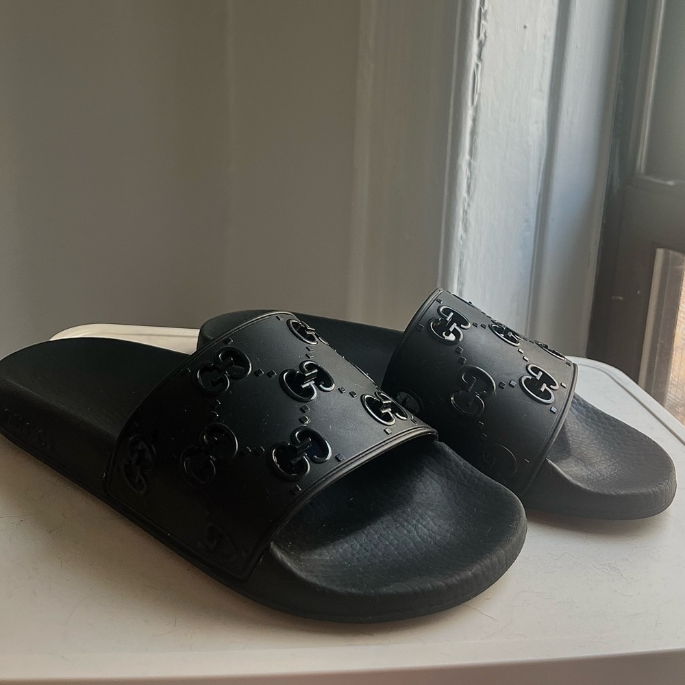 Gucci GG Slide Sandals